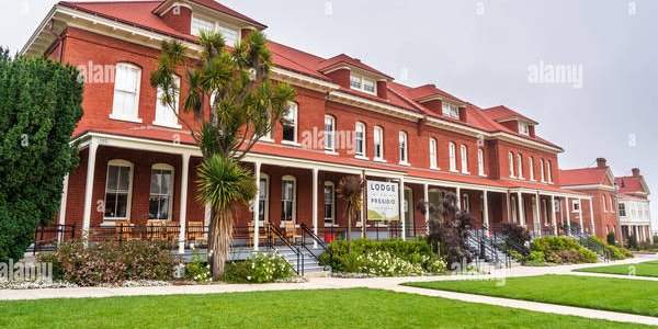 Visite du Main Post dans le park Presidio de SF
